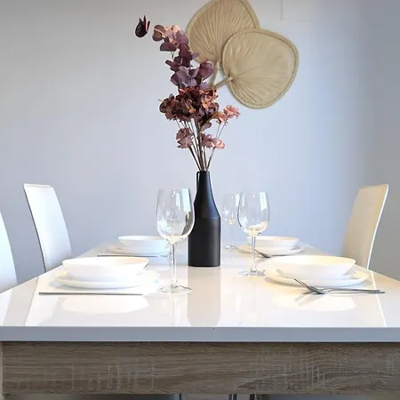 Allonbay & House Apartment *