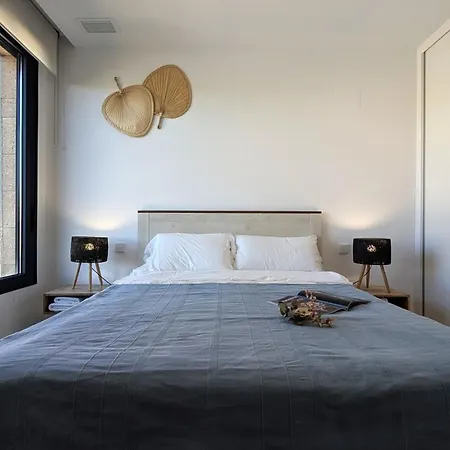 Allonbay & House *